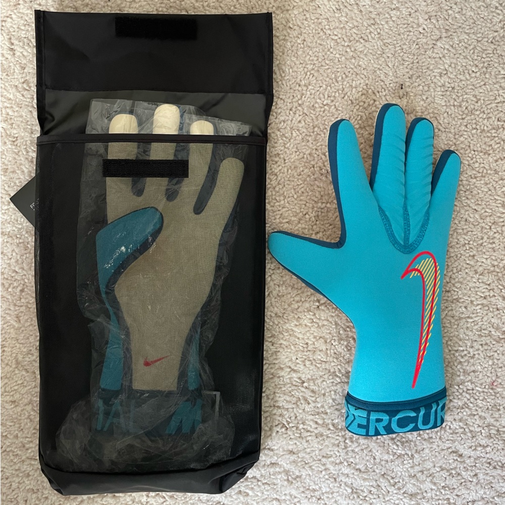 Nike Gk Mercurial touch victory Goalkeeper gloves